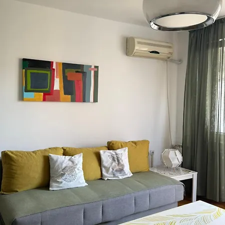 Διαμέρισμα Cosy In The Heart Of Σκόπια